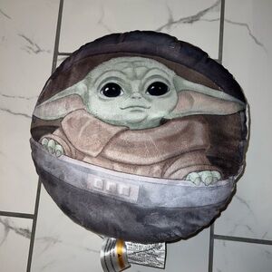 star wars the mandalorian baby yoda throw pillow